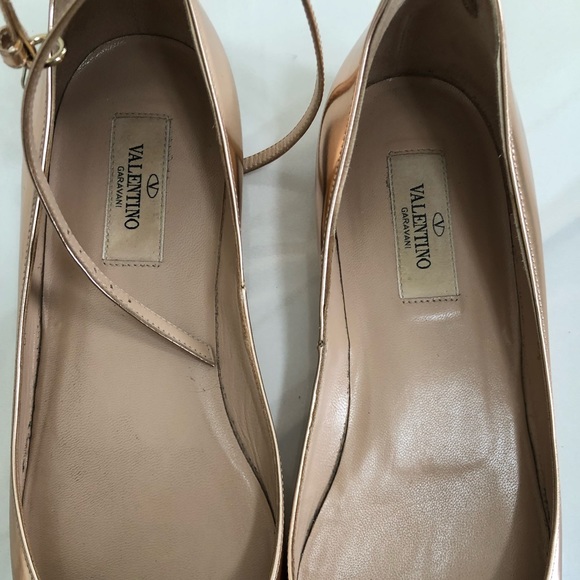 VALENTINO GARAVANI Gold Tango metallic leather ballet flats - Picture 9 of 17